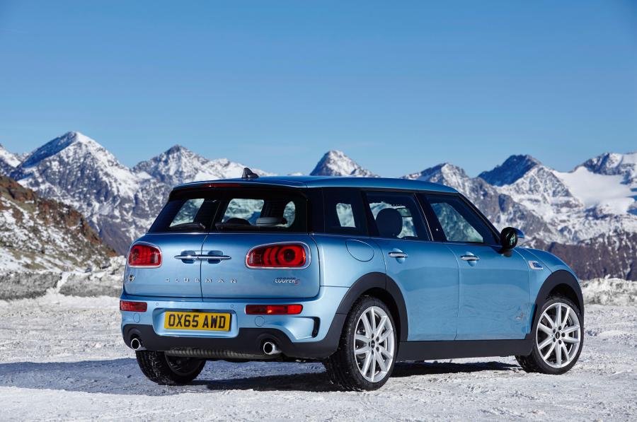  Mini Cooper S Clubman ALL4 2016 года  (фото 23 из 37)